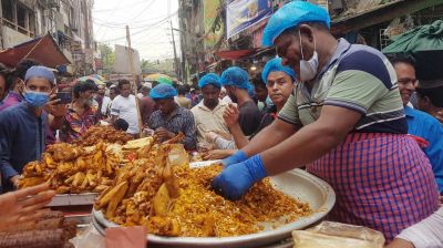 জমে উঠেছে রমজানের ইফতার বাজার