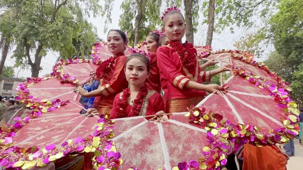 খাগড়াছড়িতে বর্ণাঢ্য বৈসাবি শোভাযাত্রা