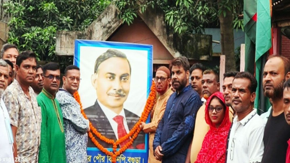 বগুড়ায় বিএনপির দুই গ্রুপের পৃথক প্রতিষ্ঠাবার্ষিকী পালন