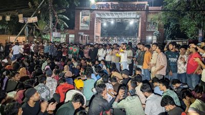 ফের সড়কে তিতুমীরের শিক্ষার্থীরা 