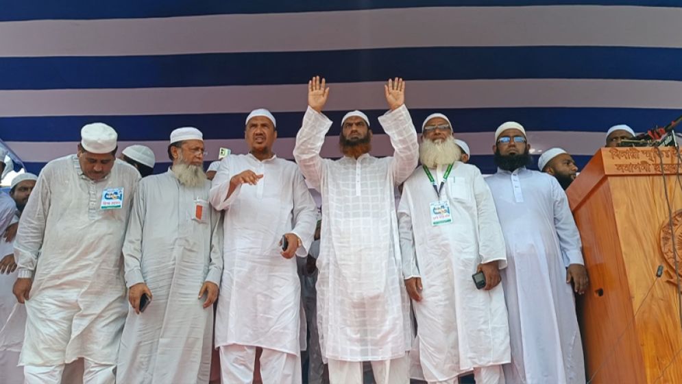 শেখ হাসিনাসহ সবার বিচার করতে হবে : মামুনুল হক