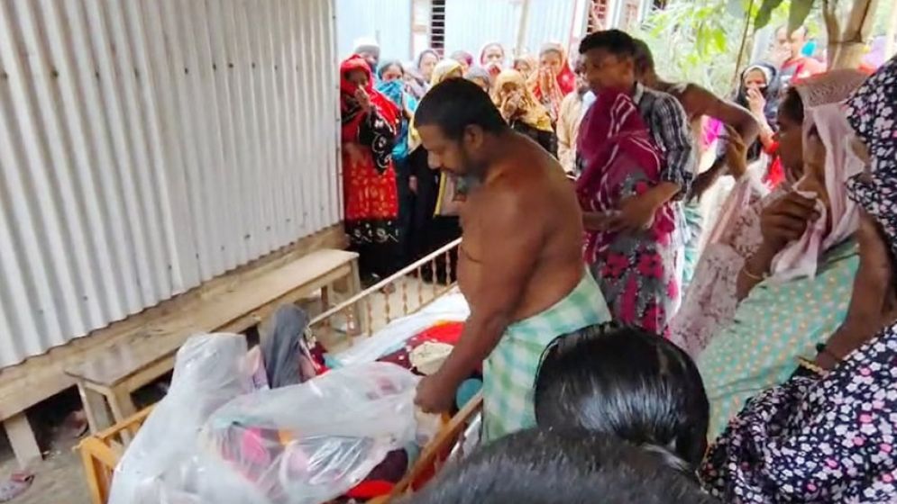 পিকনিকের ট্রলারডুবিতে নিখোঁজের দুই দিন পর মিলল যুবকের লাশ