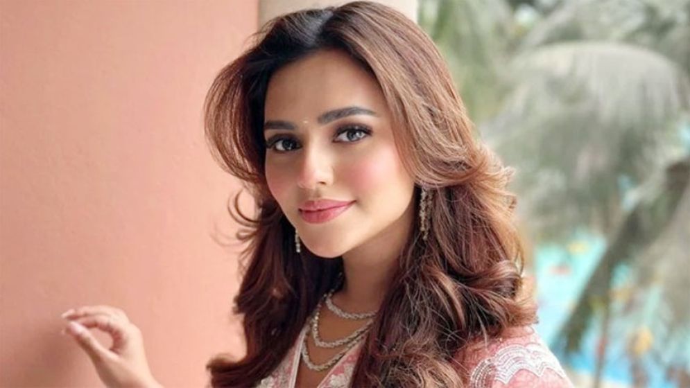 মুক্তি পেলেন নুসরাত ফারিয়া