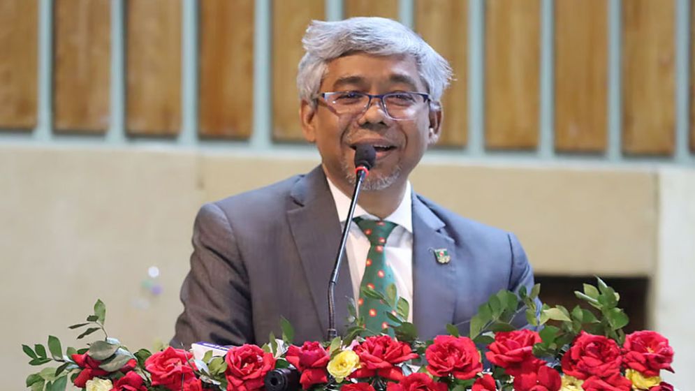 এনবিআর চেয়ারম্যানকে অবাঞ্ছিত ঘোষণা