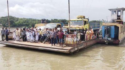 পাঁচ দিন পর সচল চন্দ্রঘোনা ফেরি